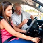 How to choose a driving school?